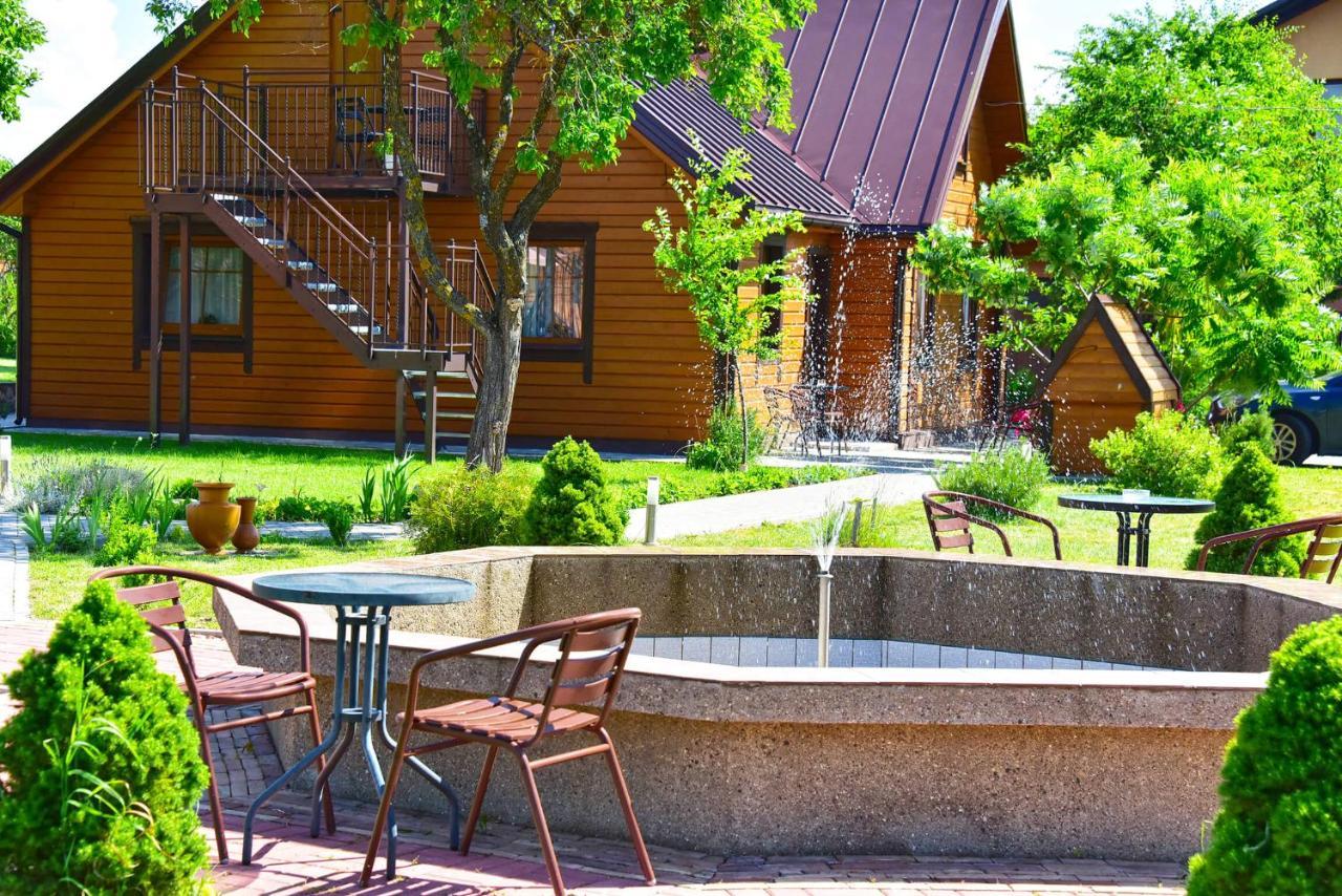 "Trakaitis" Nameliai Hotel Екстериор снимка
