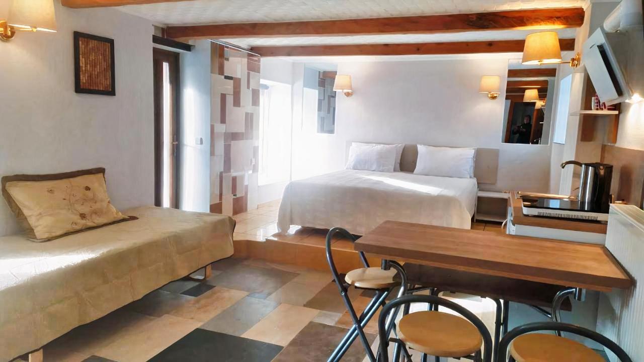 "Trakaitis" Nameliai Hotel Екстериор снимка