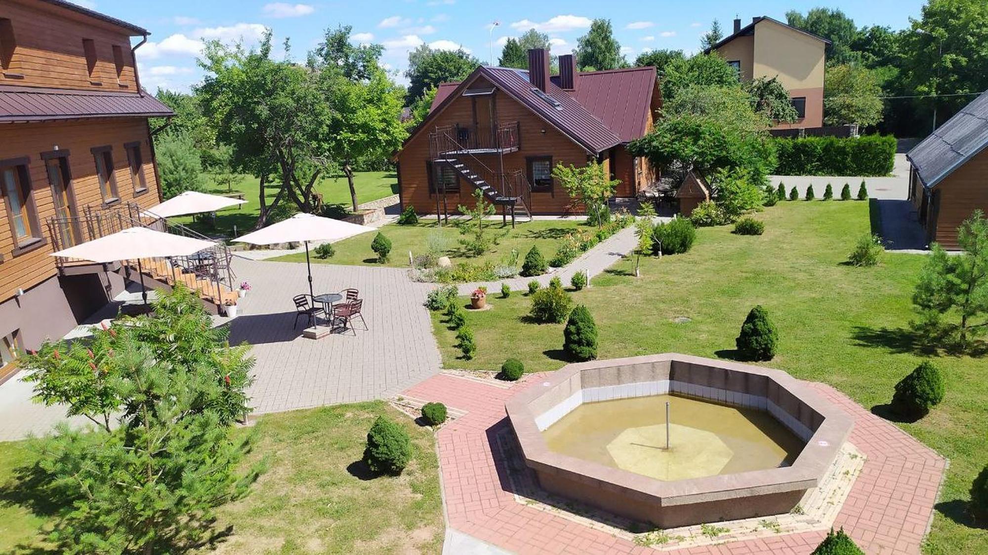 "Trakaitis" Nameliai Hotel Екстериор снимка
