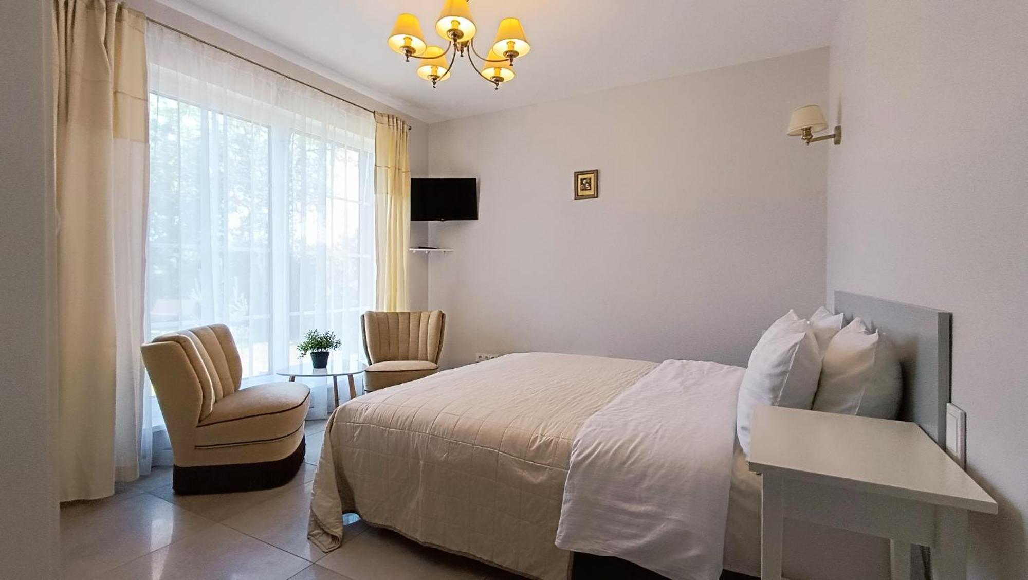 "Trakaitis" Nameliai Hotel Екстериор снимка